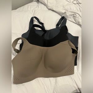 Victoria Secret sports bra